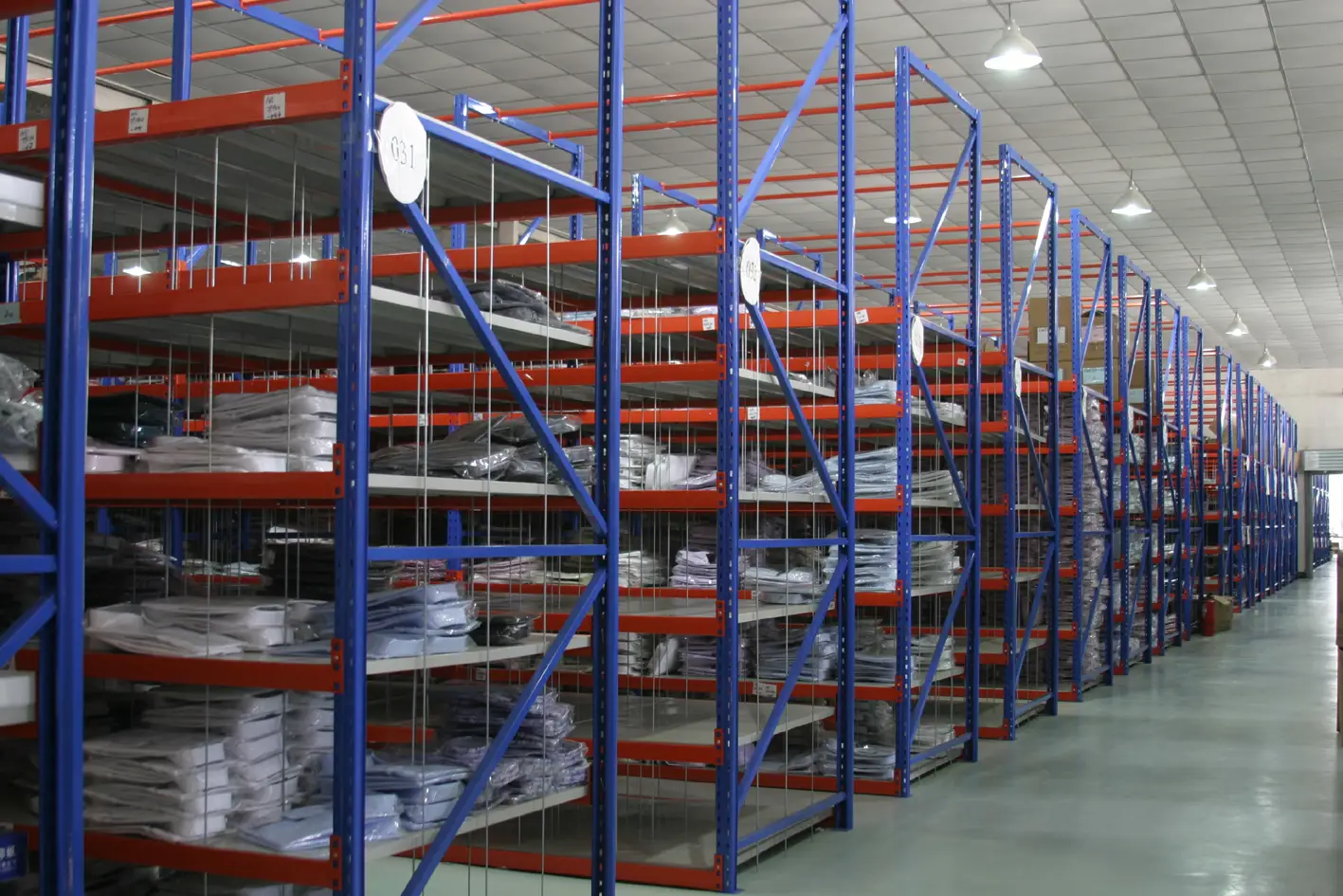 2026中型貨架企業(yè)熱榜，優(yōu)質(zhì)的它們優(yōu)勢在哪？重型貨架/倉儲貨架/自動化立體庫貨架，中型貨架制造廠家哪家靠譜