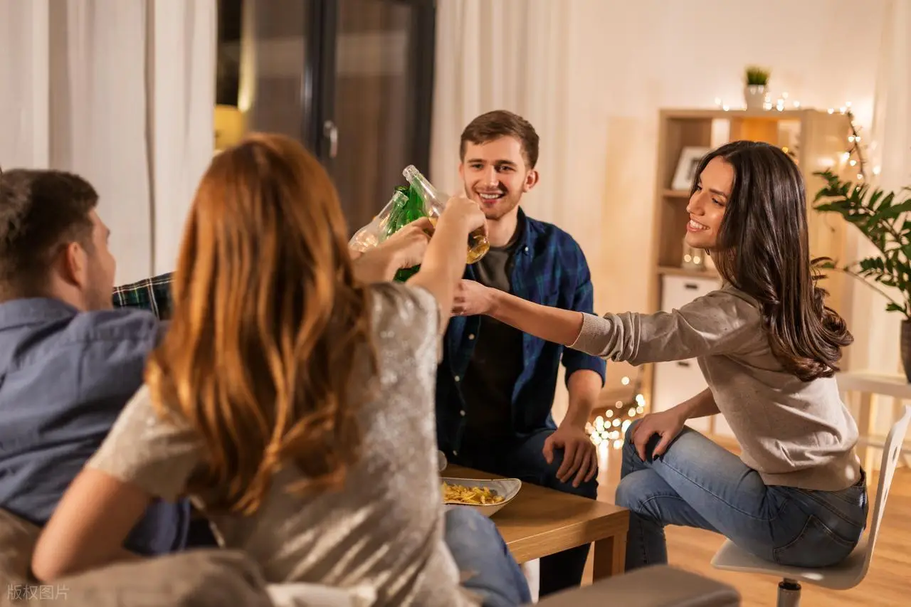 喝完白酒后，如何快速醒酒？