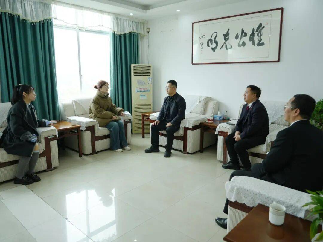 土地被“鎖死”，105本房產(chǎn)證“懸空”五年，誰把這盤“死棋”走活了？