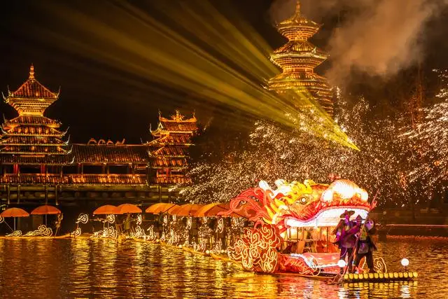 迎客破千萬！這個(gè)春節(jié)，深圳旅游何以“馬力全開”？