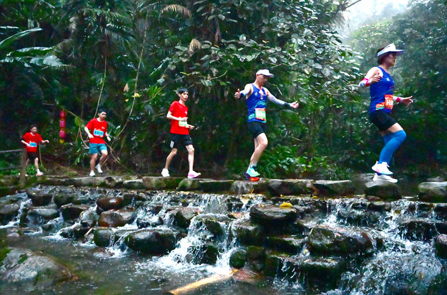 追光｜騎過山海，跑過雨林！在海南體育旅游過大年