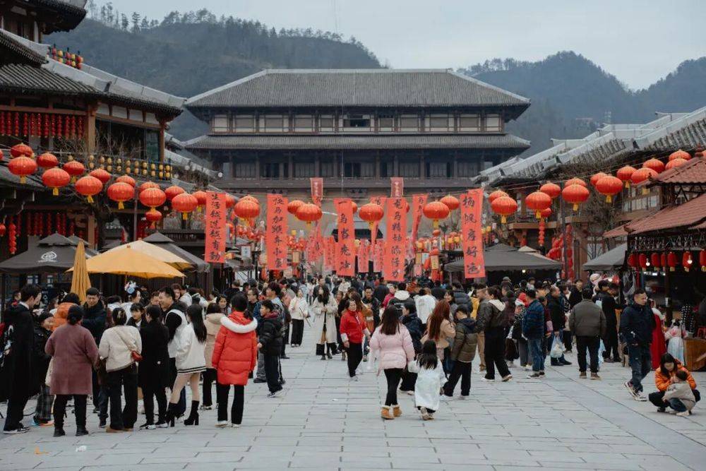 都勻秦漢影視城以“影視+”激活西南文旅新賽道