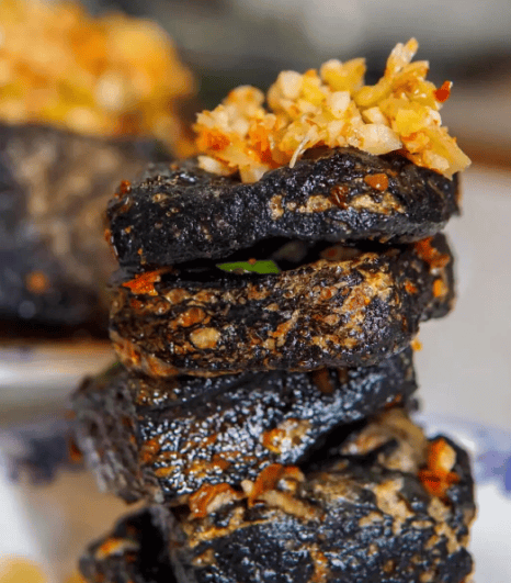 長沙太平街美食小吃終極攻略：從“硬核”老店到“續(xù)命”網(wǎng)紅