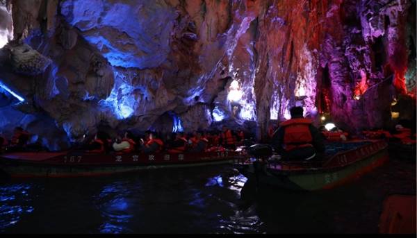 黃果樹旅游區(qū)：文旅煥新彩