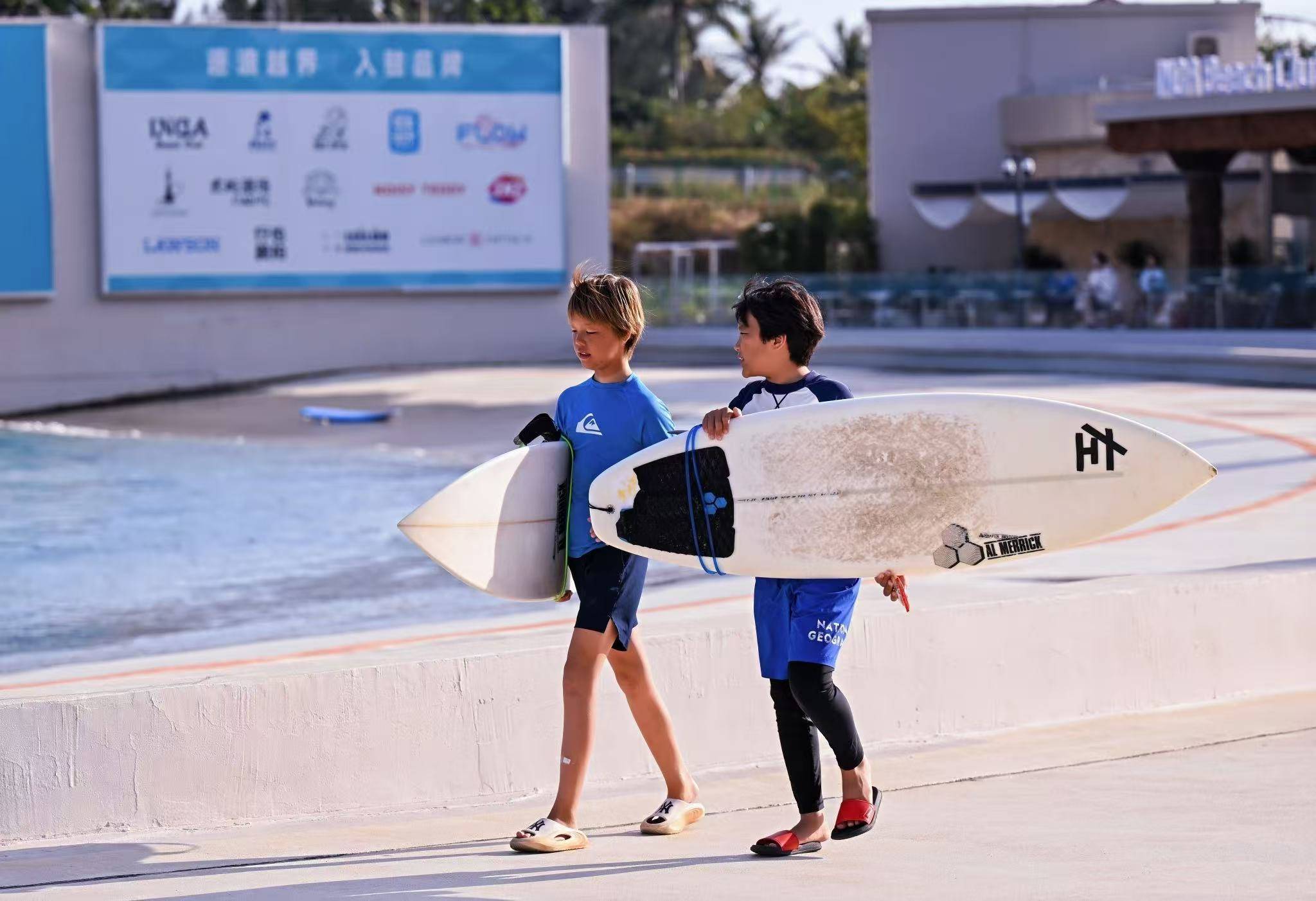 追光｜騎過山海，跑過雨林！在海南體育旅游過大年