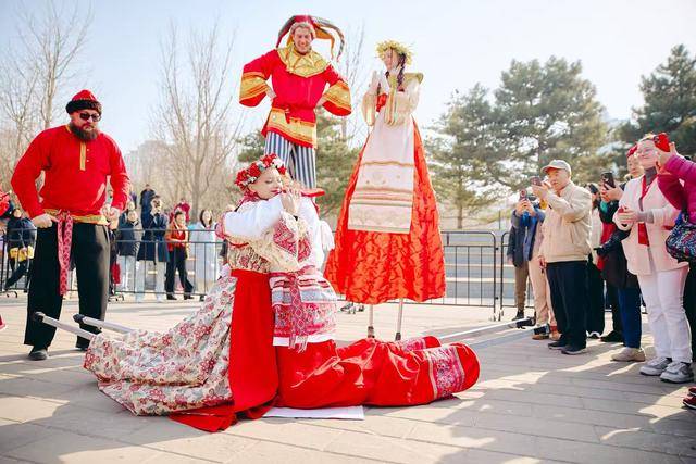 莫斯科與北京首次雙城聯(lián)動共迎春天，逾50萬人在京感受莫斯科文化與美食