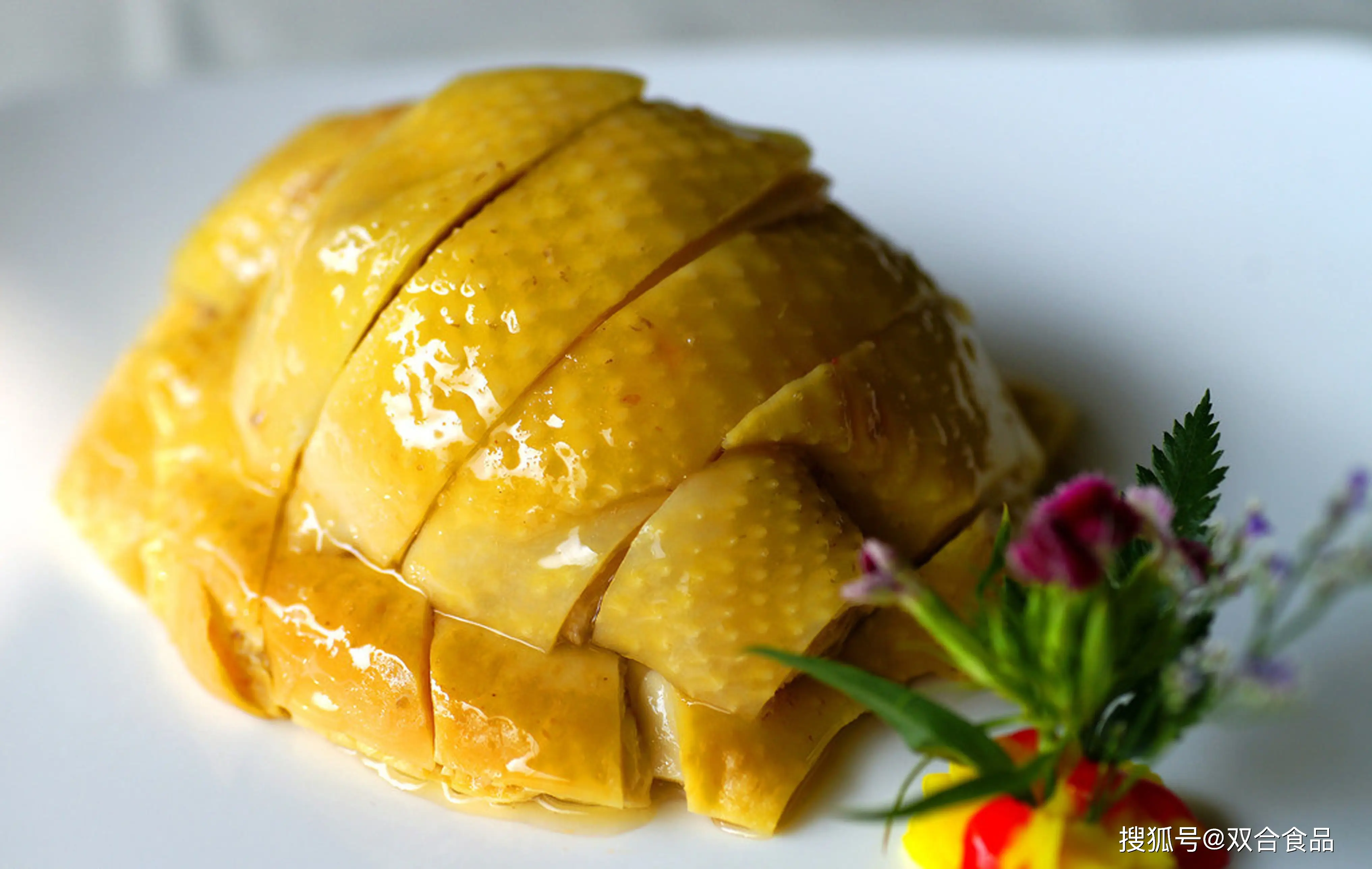 廣西在美食領(lǐng)域堪稱散裝省份，東南西北風(fēng)味各不相同，各類特色美食應(yīng)有盡有