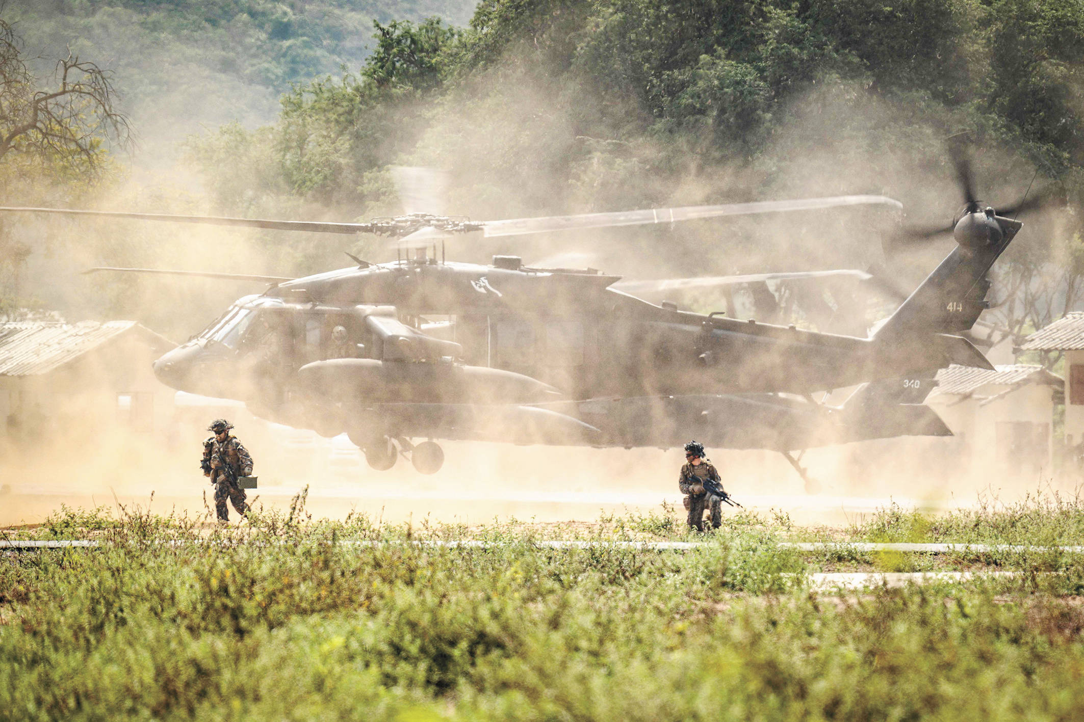 東南亞規(guī)模最大軍演，今年30國8000兵力參加！“金色眼鏡蛇”首增太空、網(wǎng)絡作戰(zhàn)