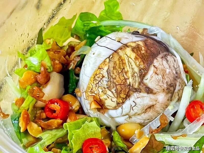 廣西在美食領(lǐng)域堪稱散裝省份，東南西北風(fēng)味各不相同，各類特色美食應(yīng)有盡有