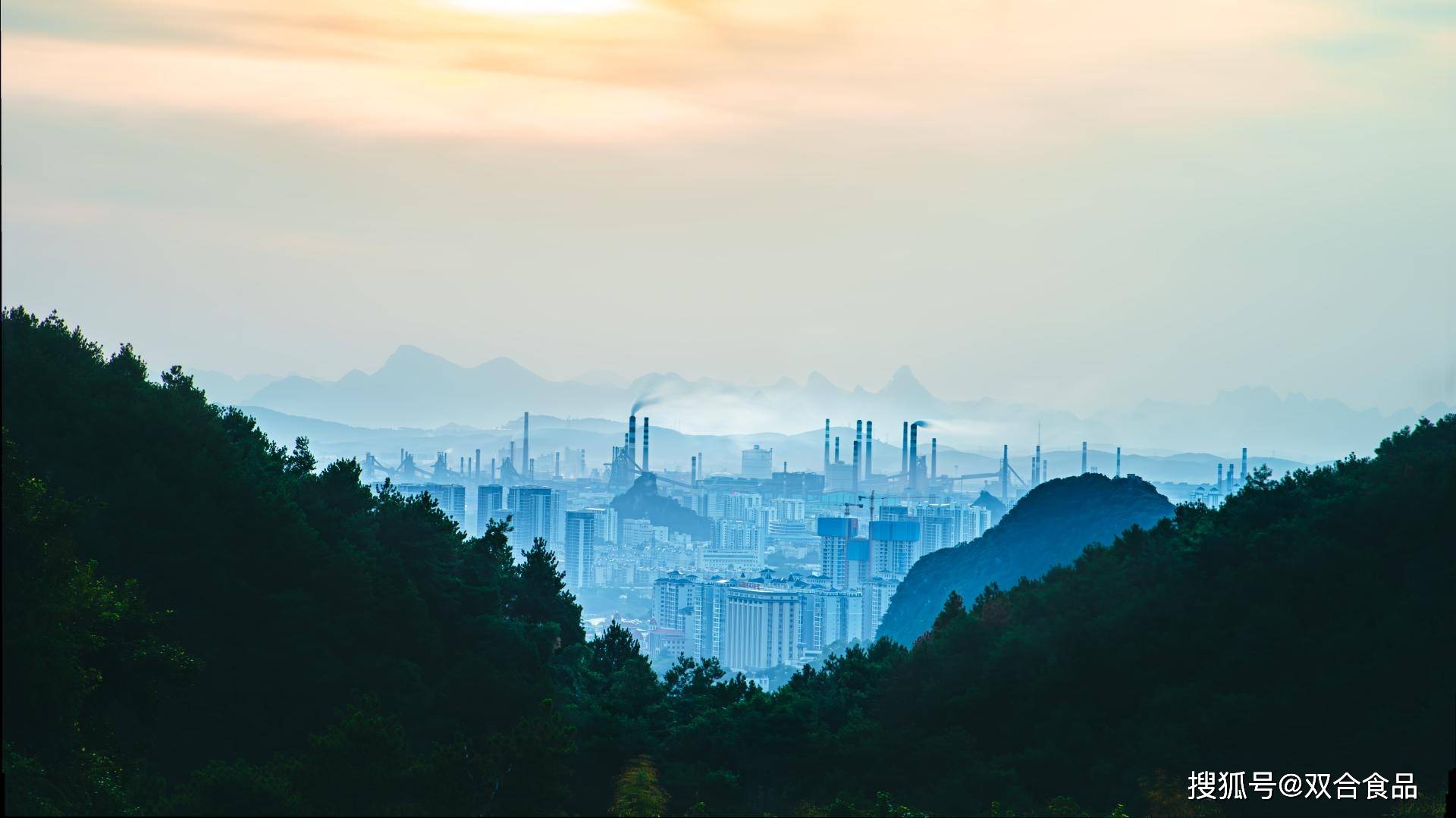 廣西在美食領(lǐng)域堪稱散裝省份，東南西北風(fēng)味各不相同，各類特色美食應(yīng)有盡有