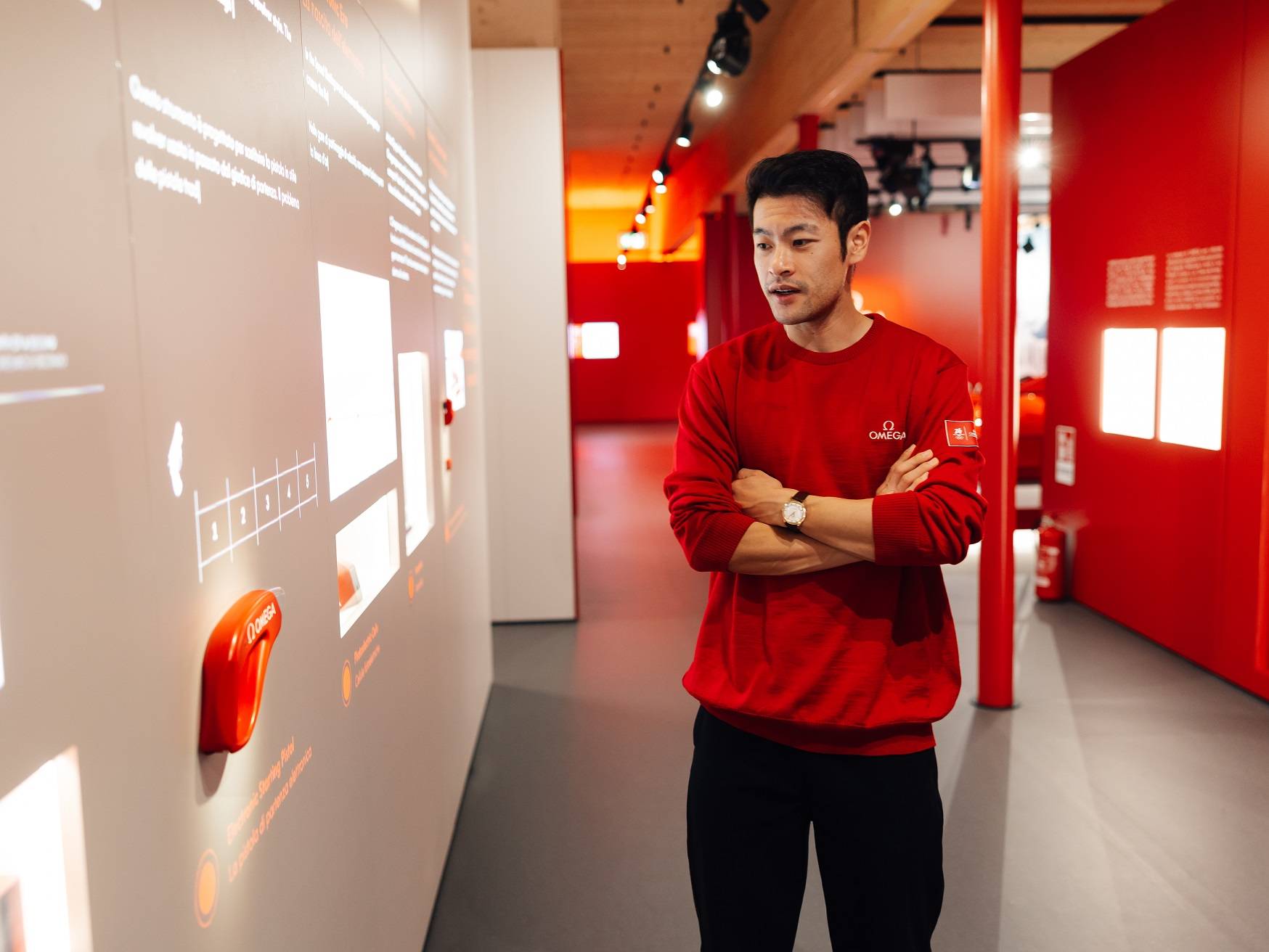 潮訊 | 理查米爾助力女性船隊(duì)完成環(huán)球壯舉，速度滑冰冠軍寧忠?guī)r參觀歐米茄展館，COACH發(fā)布“書(shū)寫(xiě)真我故事”廣告大片