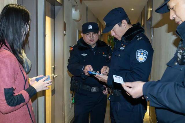 豐臺警方開展夜間集中清查，筑牢節(jié)后租房安全防線