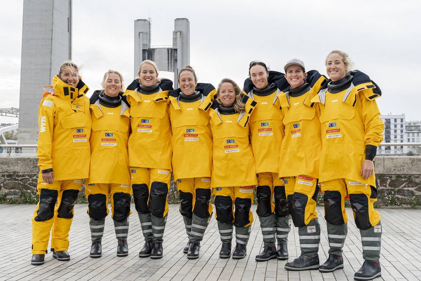 潮訊 | 理查米爾助力女性船隊(duì)完成環(huán)球壯舉，速度滑冰冠軍寧忠?guī)r參觀歐米茄展館，COACH發(fā)布“書(shū)寫(xiě)真我故事”廣告大片