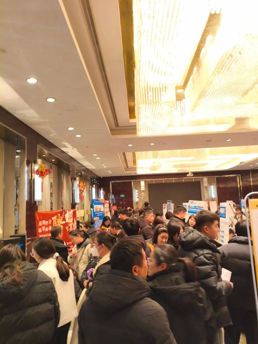 招聘會(huì)總結(jié)|春風(fēng)送崗啟新程，海鹽招聘網(wǎng)名企優(yōu)才專場招聘會(huì)系列圓滿舉行！