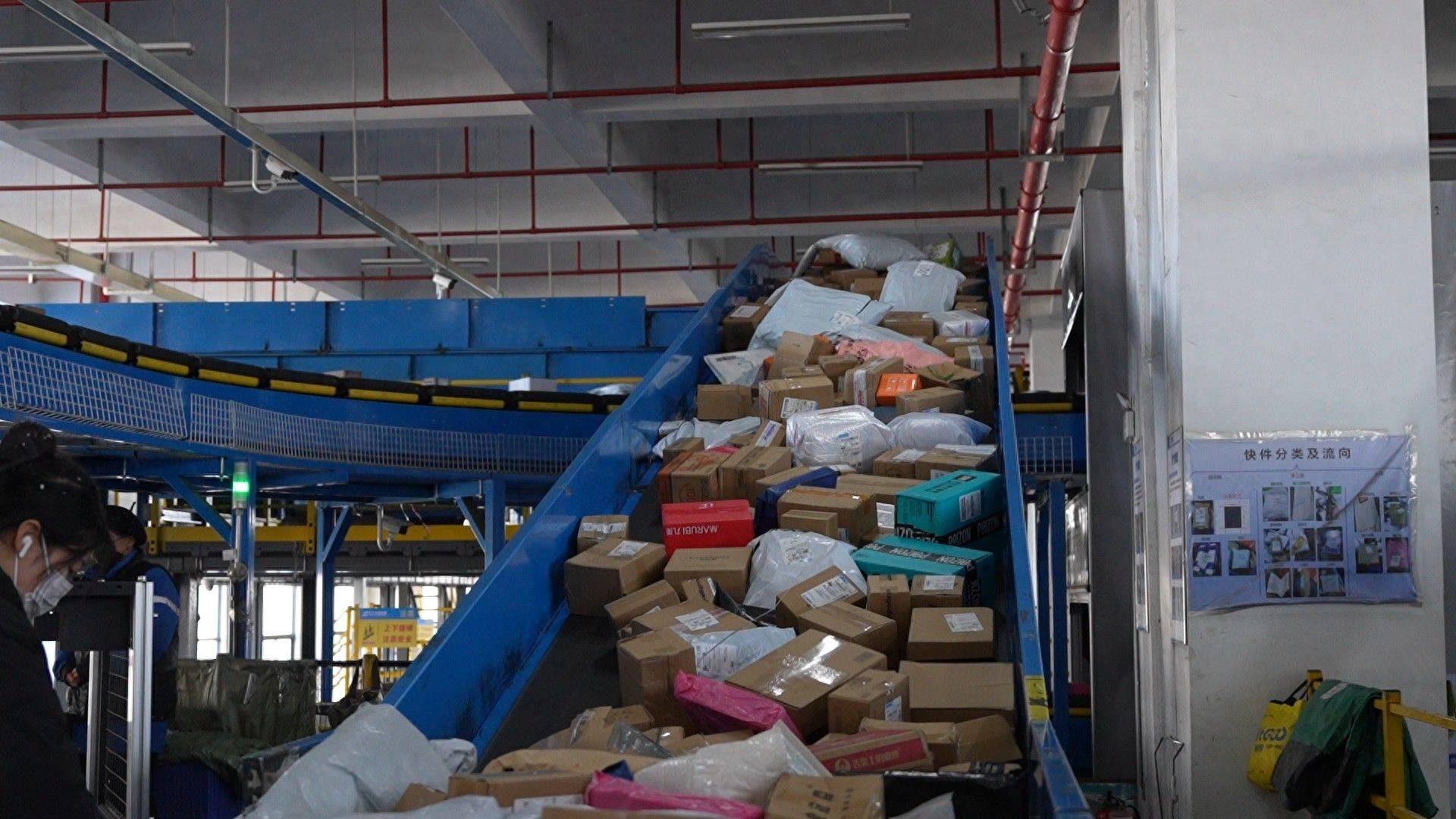 寧夏四成以上快遞業(yè)務(wù)量在賀蘭完成吞吐