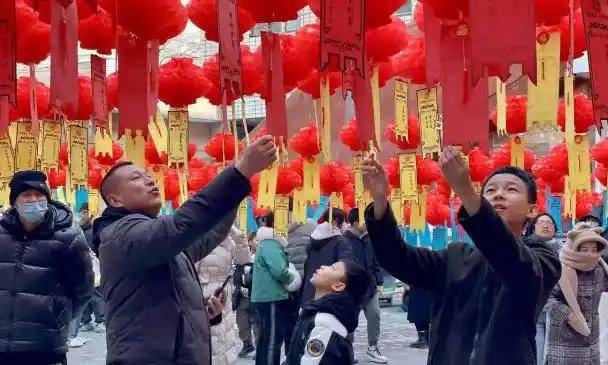 收藏不迷路！鄭州元宵猜燈謎、賞花燈活動(dòng)匯總