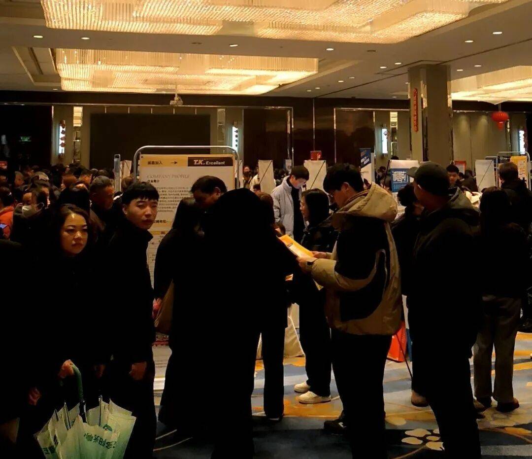 招聘會(huì)總結(jié)|春風(fēng)送崗啟新程，海鹽招聘網(wǎng)名企優(yōu)才專場招聘會(huì)系列圓滿舉行！