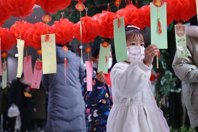 收藏不迷路！鄭州元宵猜燈謎、賞花燈活動(dòng)匯總