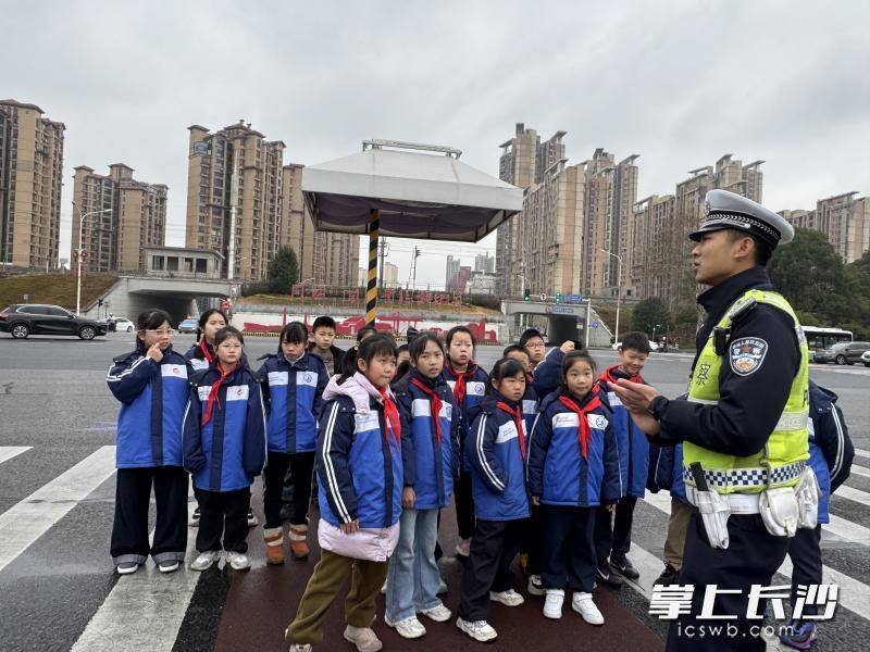 原創(chuàng)清湘小學(xué)：寒假實踐讓交通安全知識從課本走向現(xiàn)場