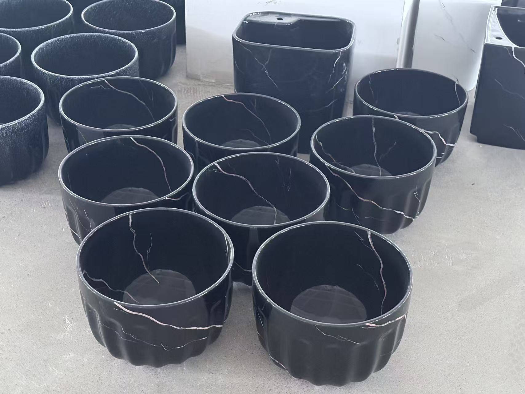 辨析色彩多的衛(wèi)浴廠(chǎng)家推薦，說(shuō)明服務(wù)不錯(cuò)的衛(wèi)浴廠(chǎng)哪個(gè)口碑好