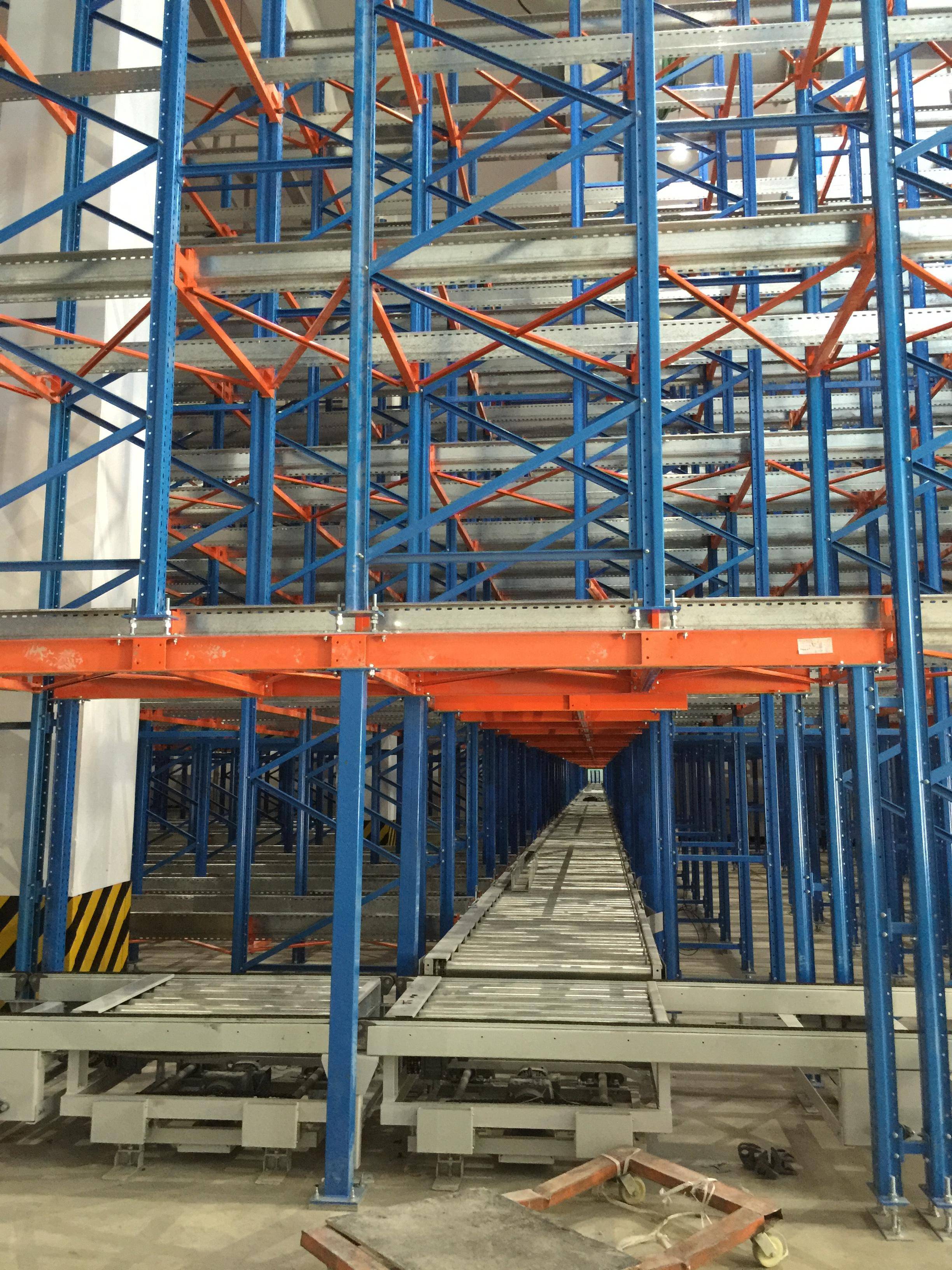 廠家推薦：江蘇中構(gòu)智能儲存設(shè)備有限公司，貨架及自動化立體倉庫貨架技術(shù)先驅(qū)者