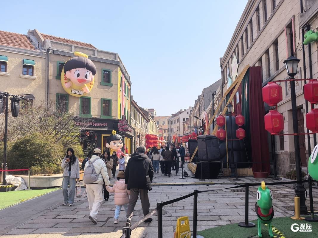春節(jié)假期過(guò)后，青島老城文化旅游區(qū)依然“人從眾”