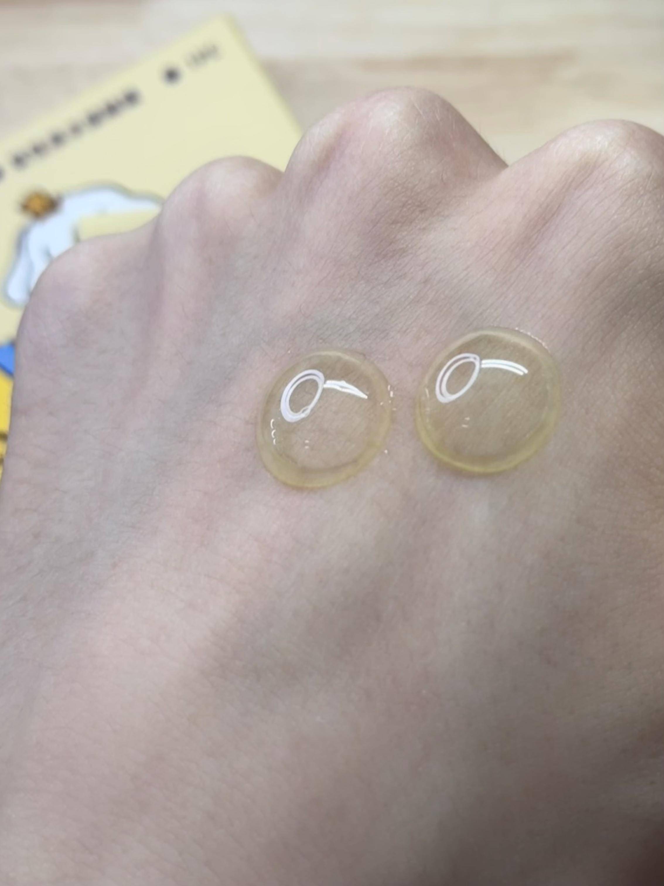 上海衛(wèi)康光學(xué)眼鏡有限公司：美瞳隱形眼鏡、硬性隱形眼鏡潤眼液、隱形眼鏡護(hù)理液、紅色隱形眼鏡、硬性隱形眼鏡雙氧水專業(yè)之選