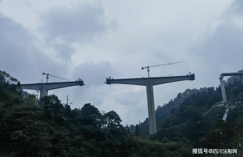 賈璋岷：法制記者的詩(shī)歌筆記之60（五首）