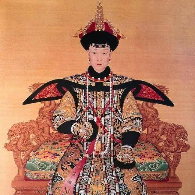 慈禧太后“真實照片”被美國博物館收藏至今，這才是她真正的樣子