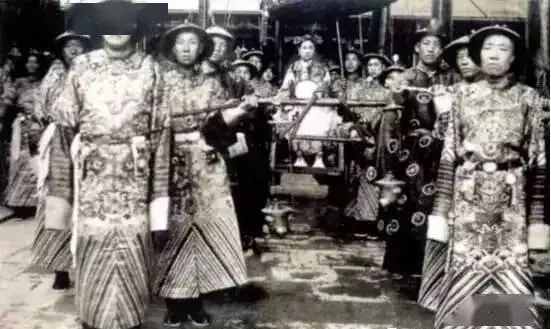 慈禧太后“真實照片”被美國博物館收藏至今，這才是她真正的樣子