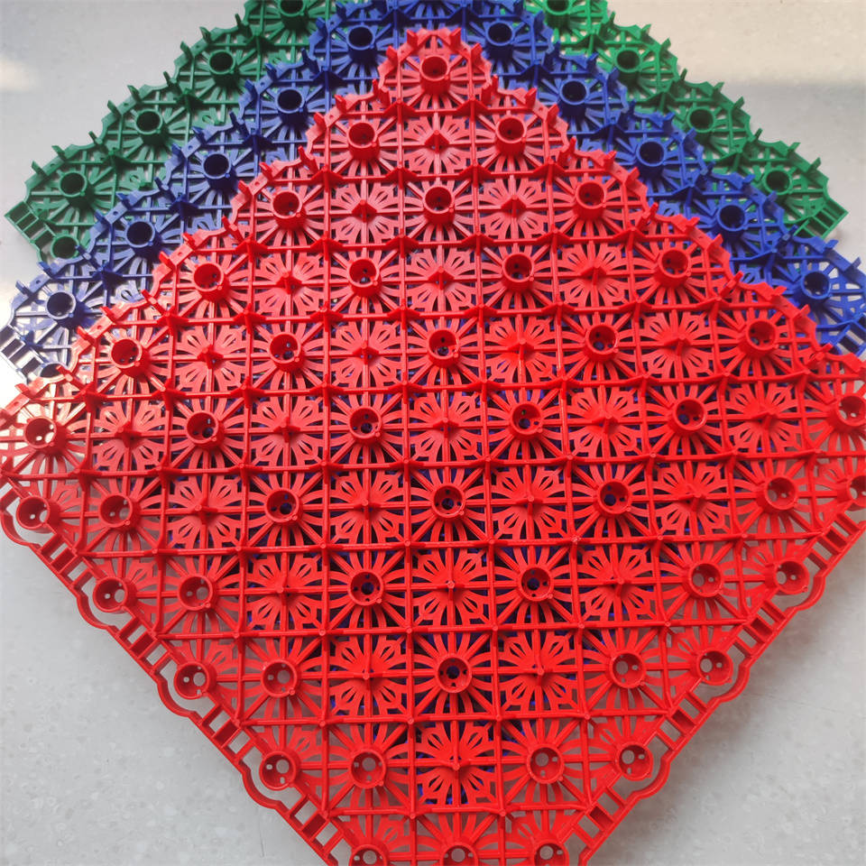 誠科地板：戶外懸浮地板/PP懸浮地板/高端場地懸浮拼裝地板/防滑懸浮地板全場景解決方案推薦