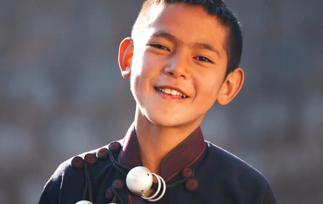 涼山“小彭于晏”走紅 家人回應(yīng)：是5年級(jí)小學(xué)生，目前以學(xué)業(yè)為重