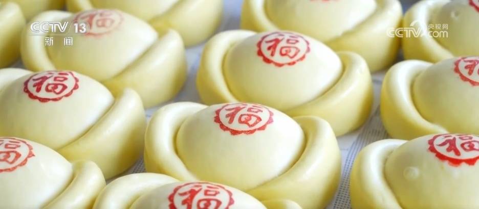 指尖技藝“蒸”出紅火年味 特色美食撬動鄉(xiāng)村振興大產(chǎn)業(yè)