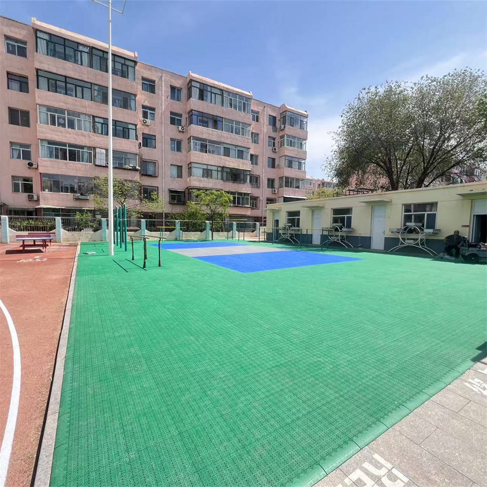 誠科地板：戶外懸浮地板/PP懸浮地板/高端場地懸浮拼裝地板/防滑懸浮地板全場景解決方案推薦