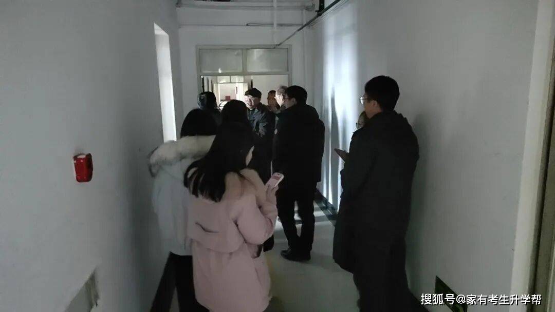 拼搏 · 發(fā)展—鄭州優(yōu)勝實(shí)驗(yàn)中學(xué)2025-2026學(xué)年下學(xué)期干部培訓(xùn)紀(jì)實(shí)