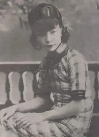 李萬春：川島芳子對(duì)戲劇界的敲詐勒索