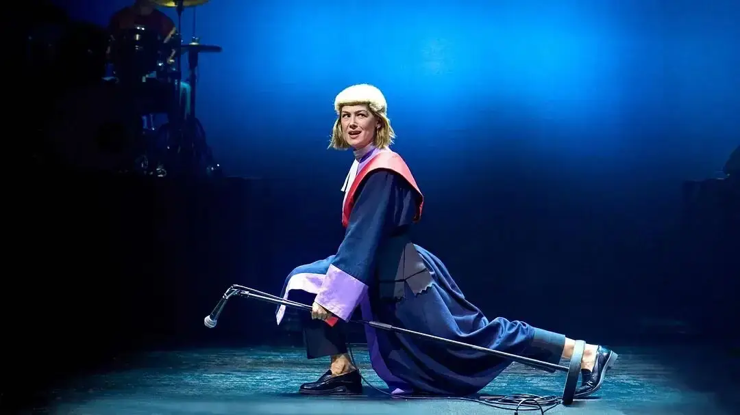 一周上新|兩部全明星好萊塢犯罪片引進(jìn)、豆瓣9.4英國(guó)女性主義舞臺(tái)劇應(yīng)景婦女節(jié)