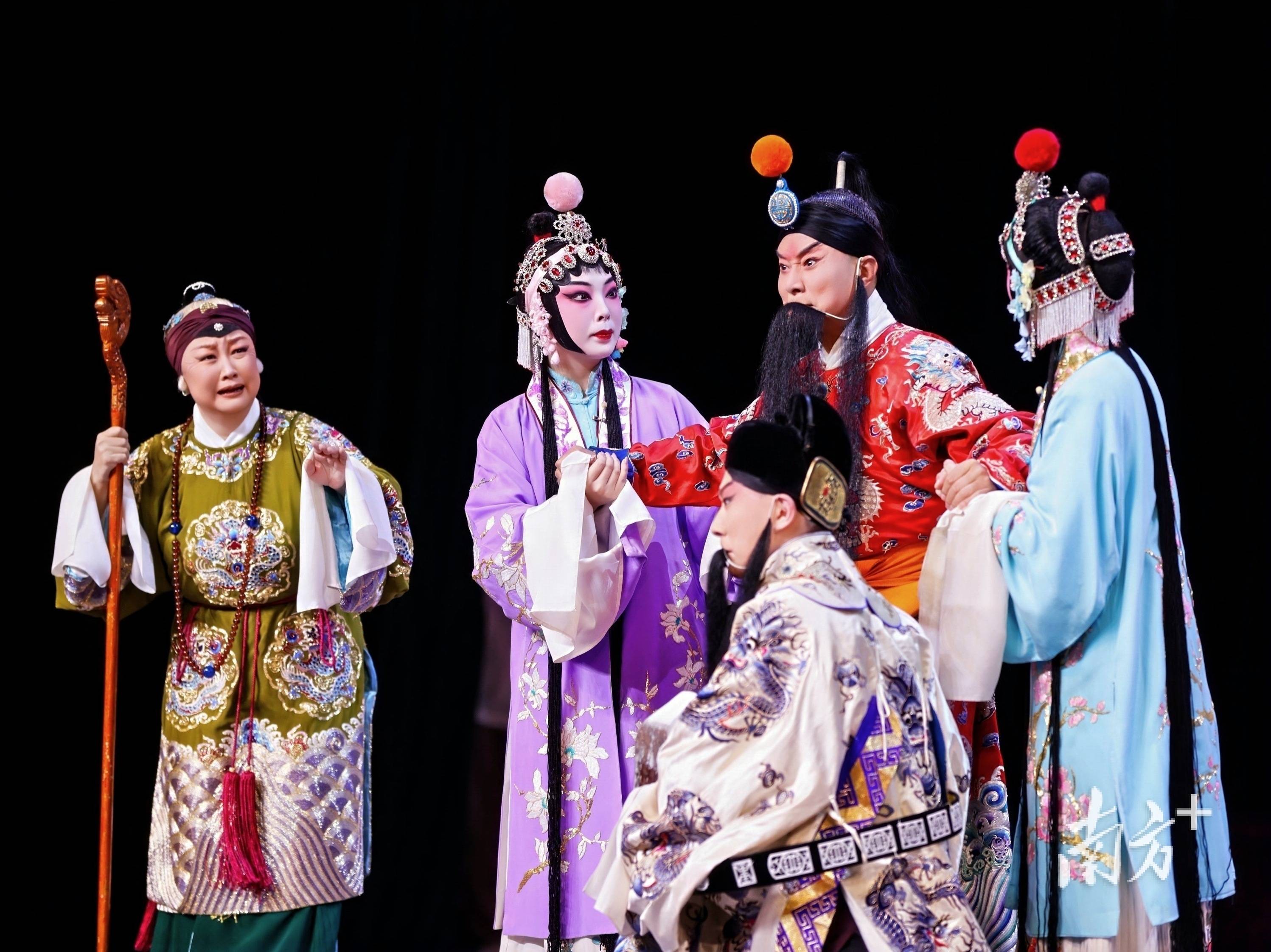 大灣區(qū)又添一戲劇院團(tuán)！深圳京劇院正式成立