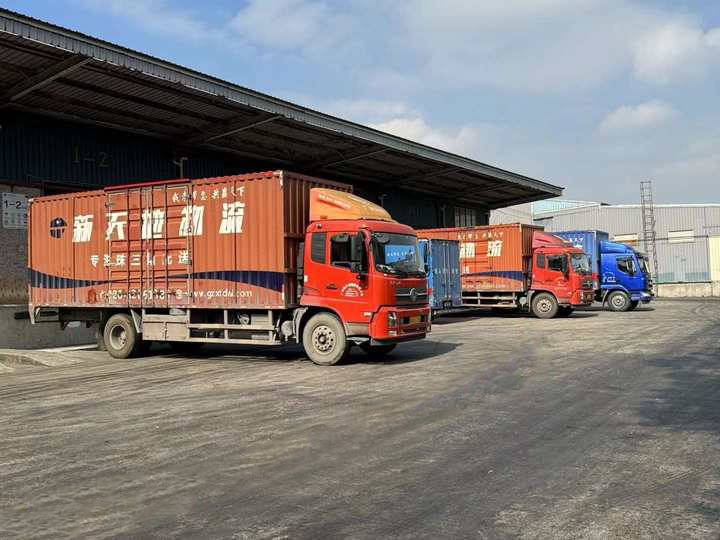 倉儲托管怎么選？塑膠粒清關(guān)與倉儲要點全梳理