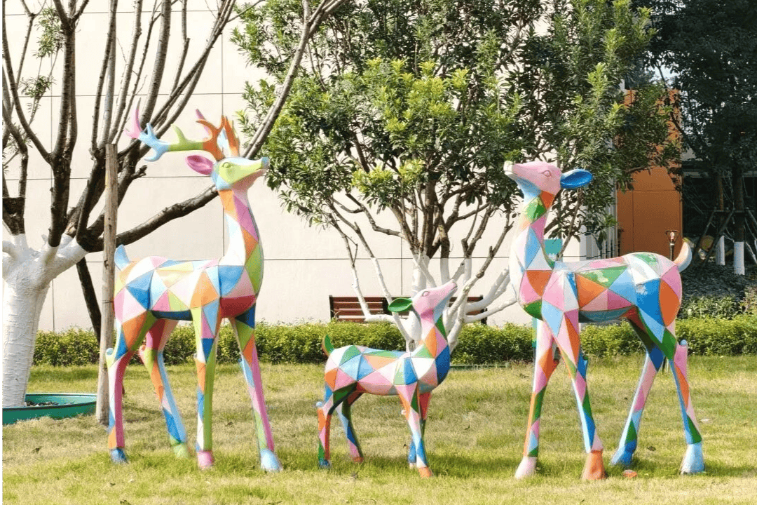 重慶城科大學(xué)校園的澎湃春天