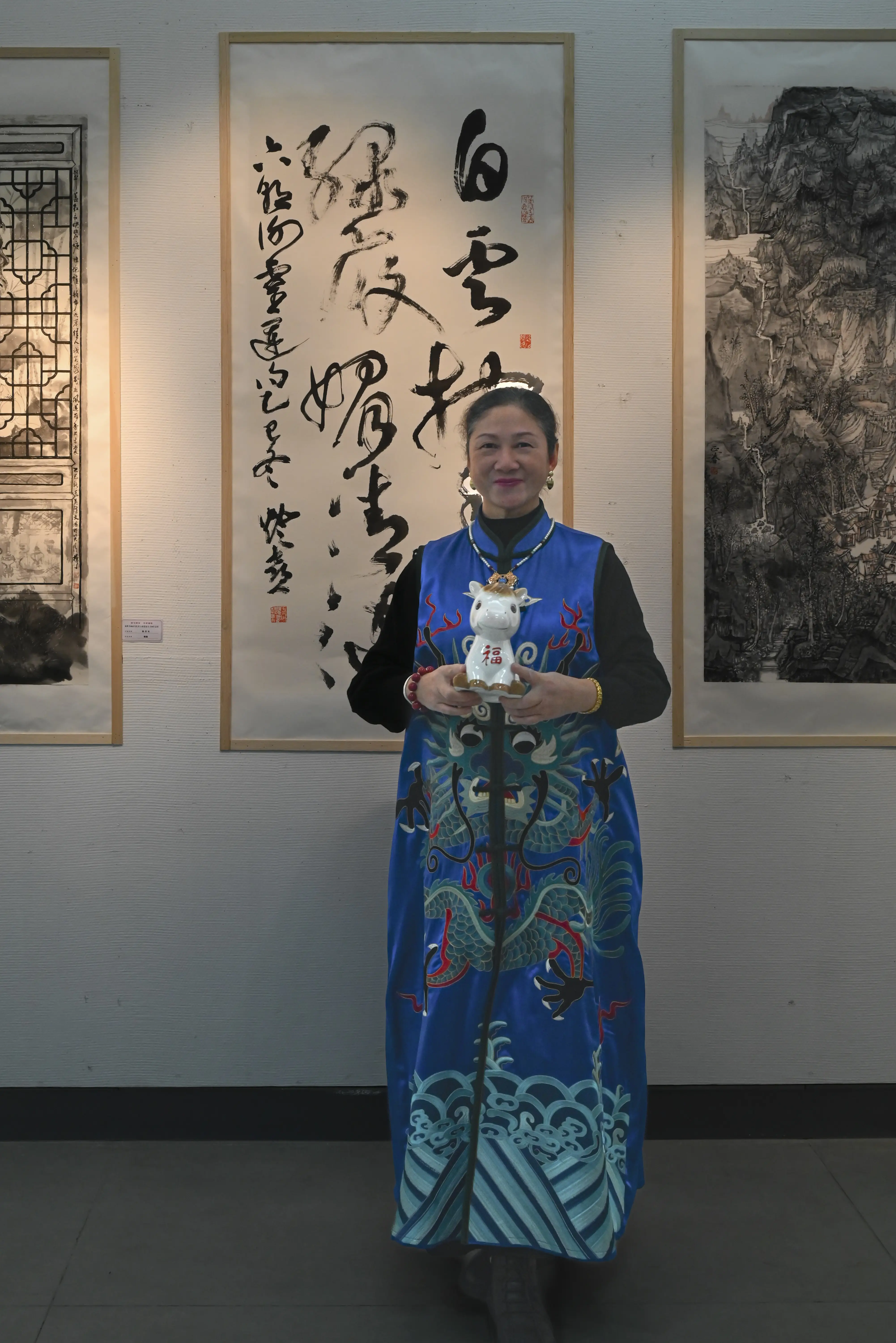 原創(chuàng)[文化揚州]歡天喜地迎馬年！當刺繡華服邂逅非遺與書畫