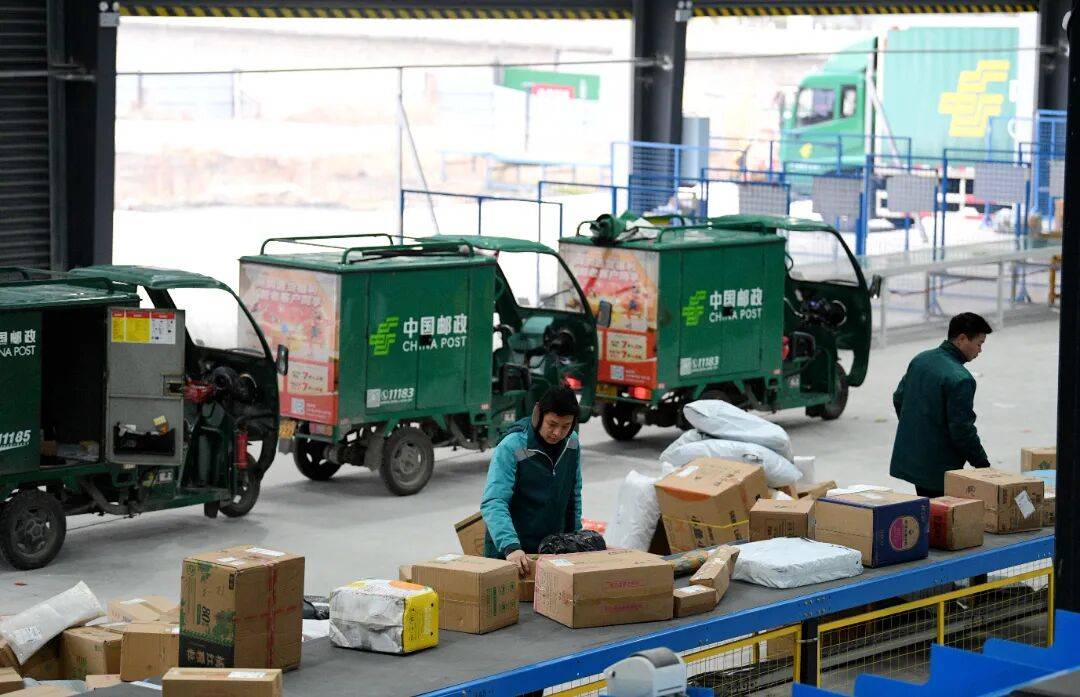 新年新氣象 實(shí)干開(kāi)新局丨快遞跑起來(lái)，物流更暢通！?？悼爝f包裹實(shí)現(xiàn)“當(dāng)日清、當(dāng)日達(dá)”