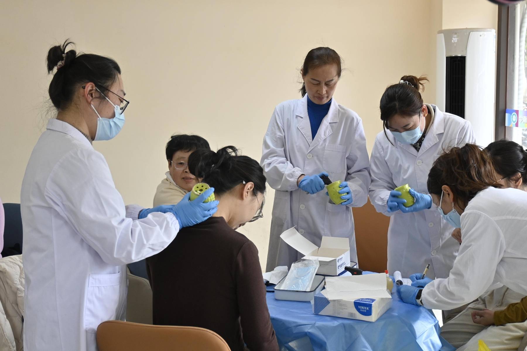 中南民族大學(xué)開展“三八”國際婦女節(jié)系列特色體驗(yàn)活動(dòng)