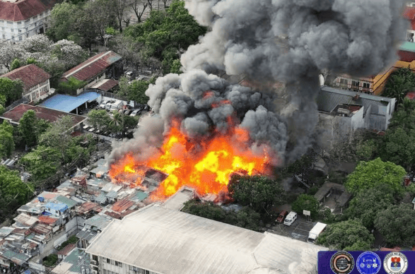 原創(chuàng)男子出獄后撞見(jiàn)妻子出軌，一怒之下放火竟燒掉300戶房產(chǎn)