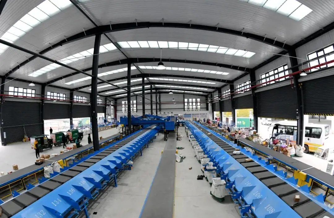 新年新氣象 實(shí)干開(kāi)新局丨快遞跑起來(lái)，物流更暢通！?？悼爝f包裹實(shí)現(xiàn)“當(dāng)日清、當(dāng)日達(dá)”