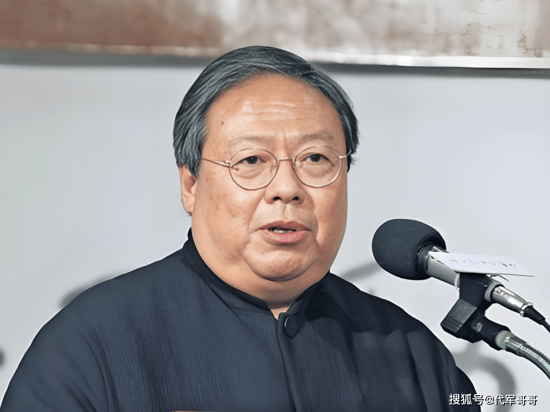 原創(chuàng)67歲胡慧中近況曝光！變賣房產(chǎn)救老公出獄，如今200斤女兒讓她牽掛