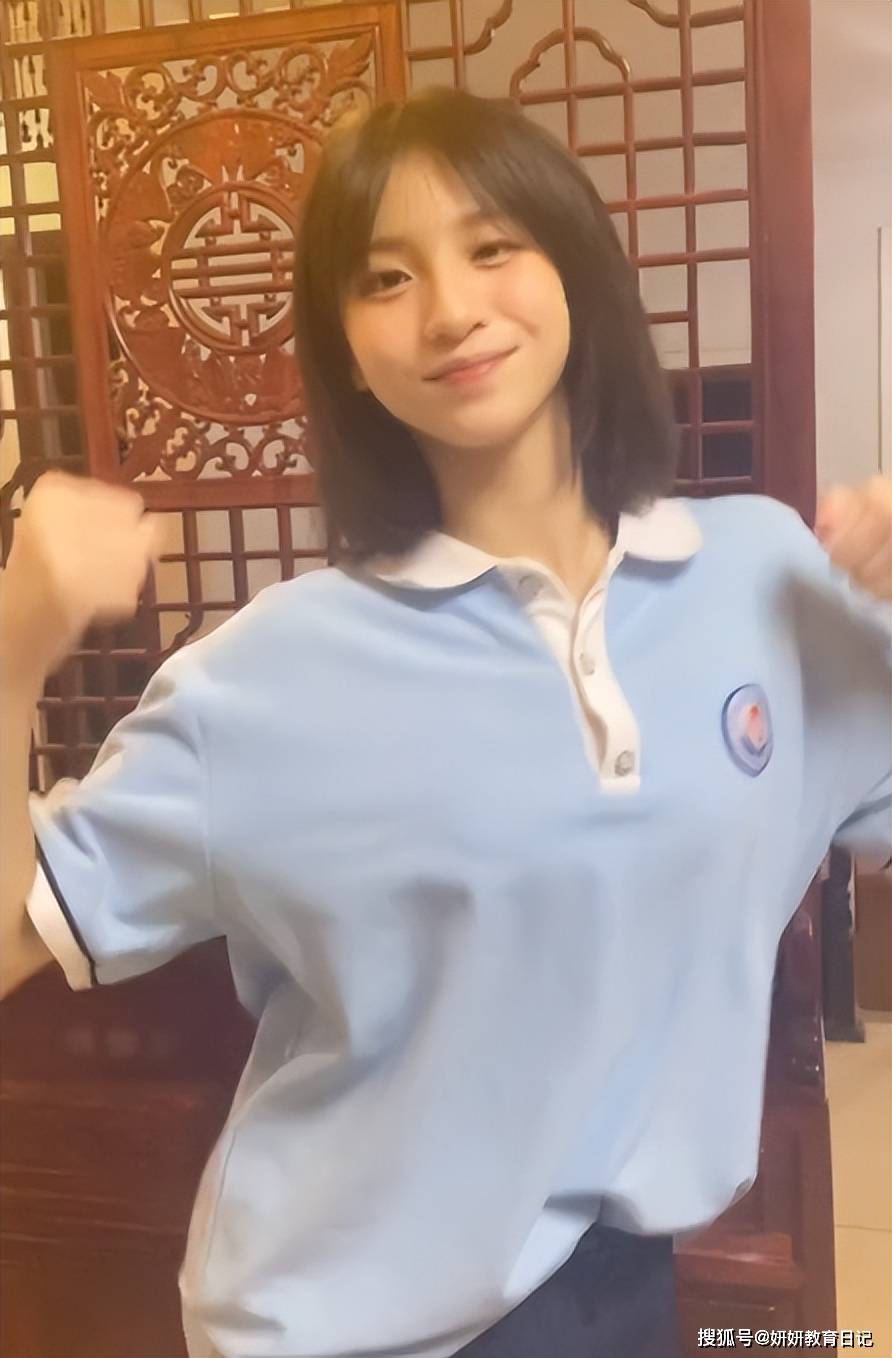 原創(chuàng)“你把我們高中都搞臭了”，300分女孩舞蹈走紅，評(píng)論區(qū)難以接受