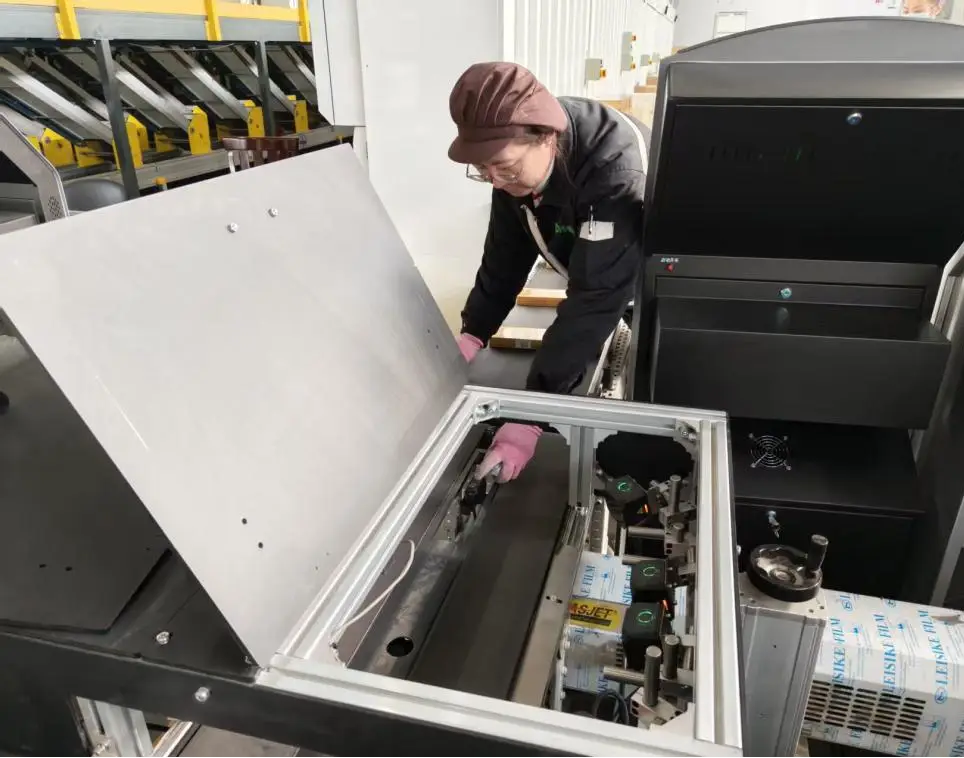 原創(chuàng)設(shè)備管理提效能 智慧物流添動(dòng)力