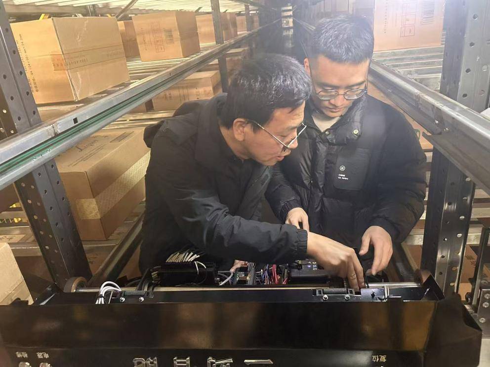 原創(chuàng)設(shè)備管理提效能 智慧物流添動(dòng)力