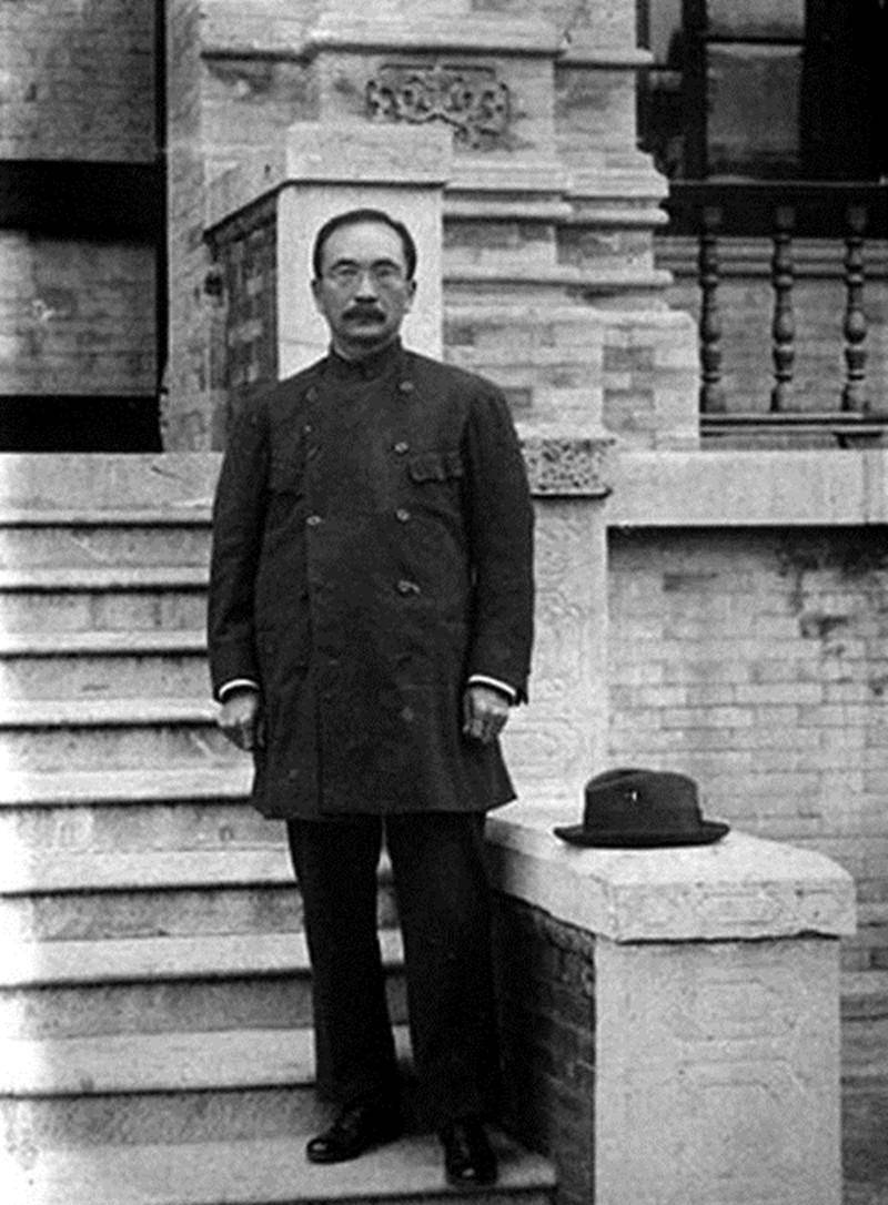 原創(chuàng)將近十年的留美計劃被迫終結，容閎開創(chuàng)的留學教育卻影響深遠